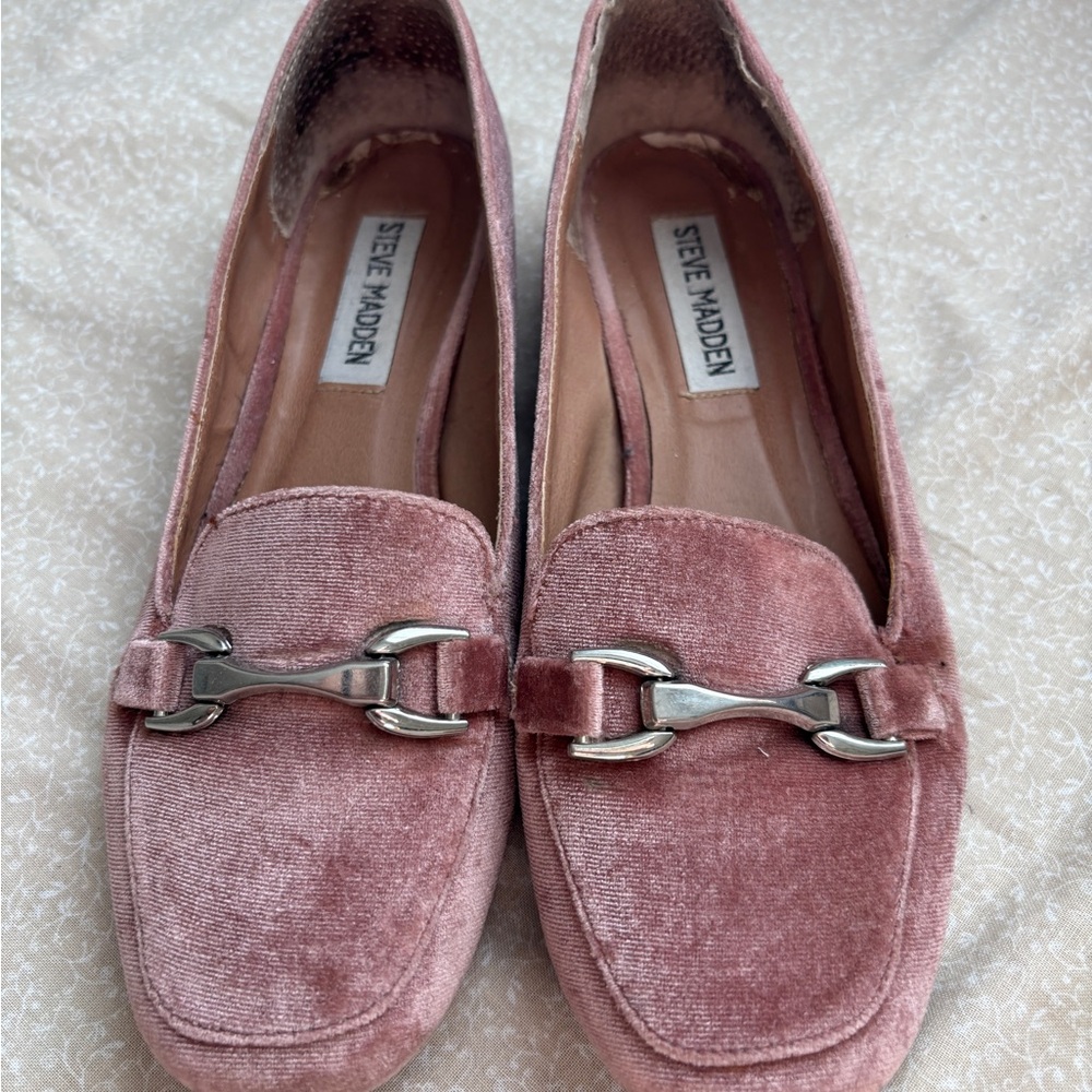 Steve Madden Blush Velvet Loafers